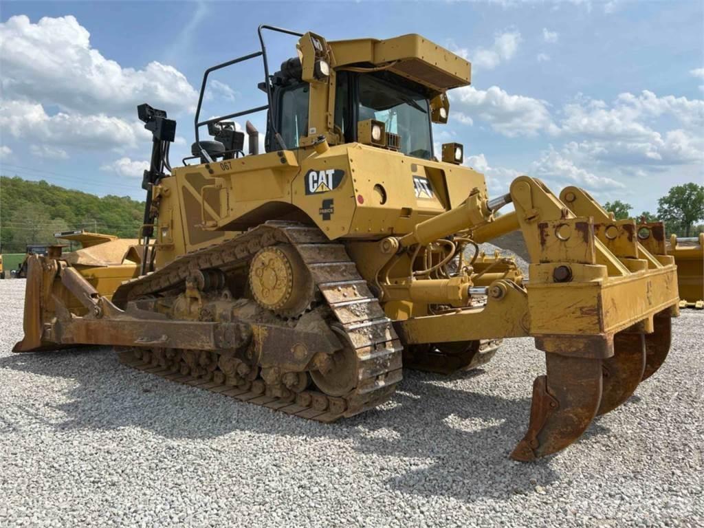 CAT D8T Crawler dozers