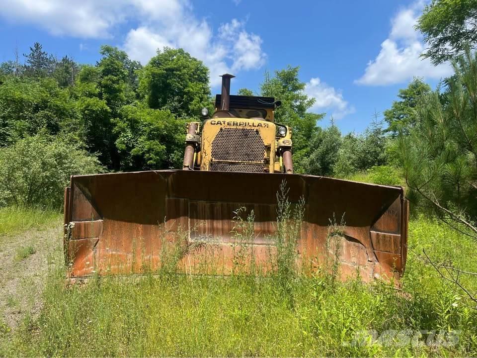 CAT D9H Crawler dozers
