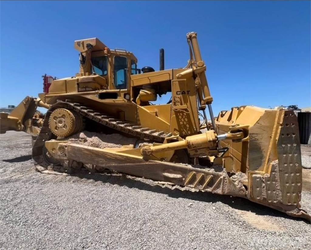 CAT D9L Crawler dozers