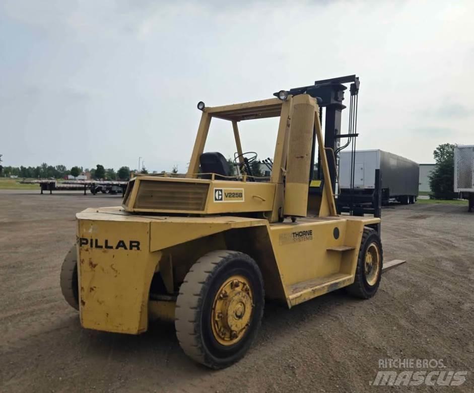 CAT V225B Forklift trucks - others