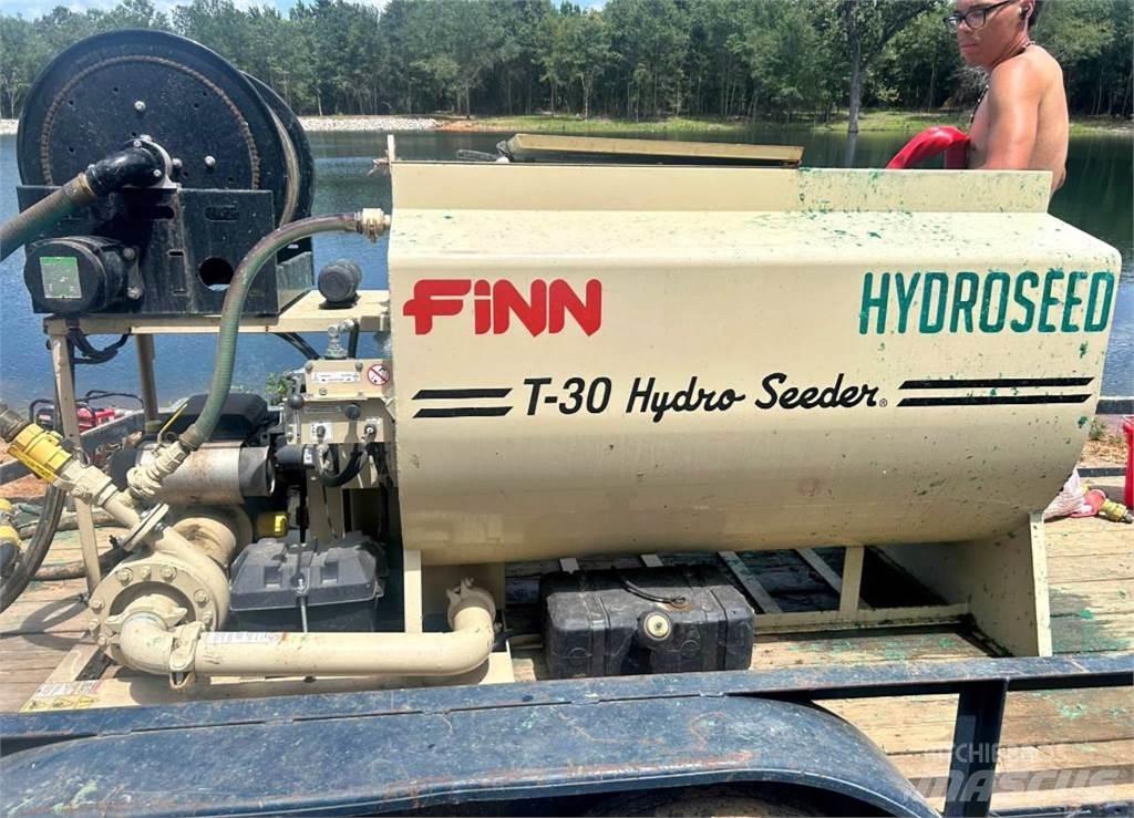 Finn T30 Receiving hoppers, blowers and elevators