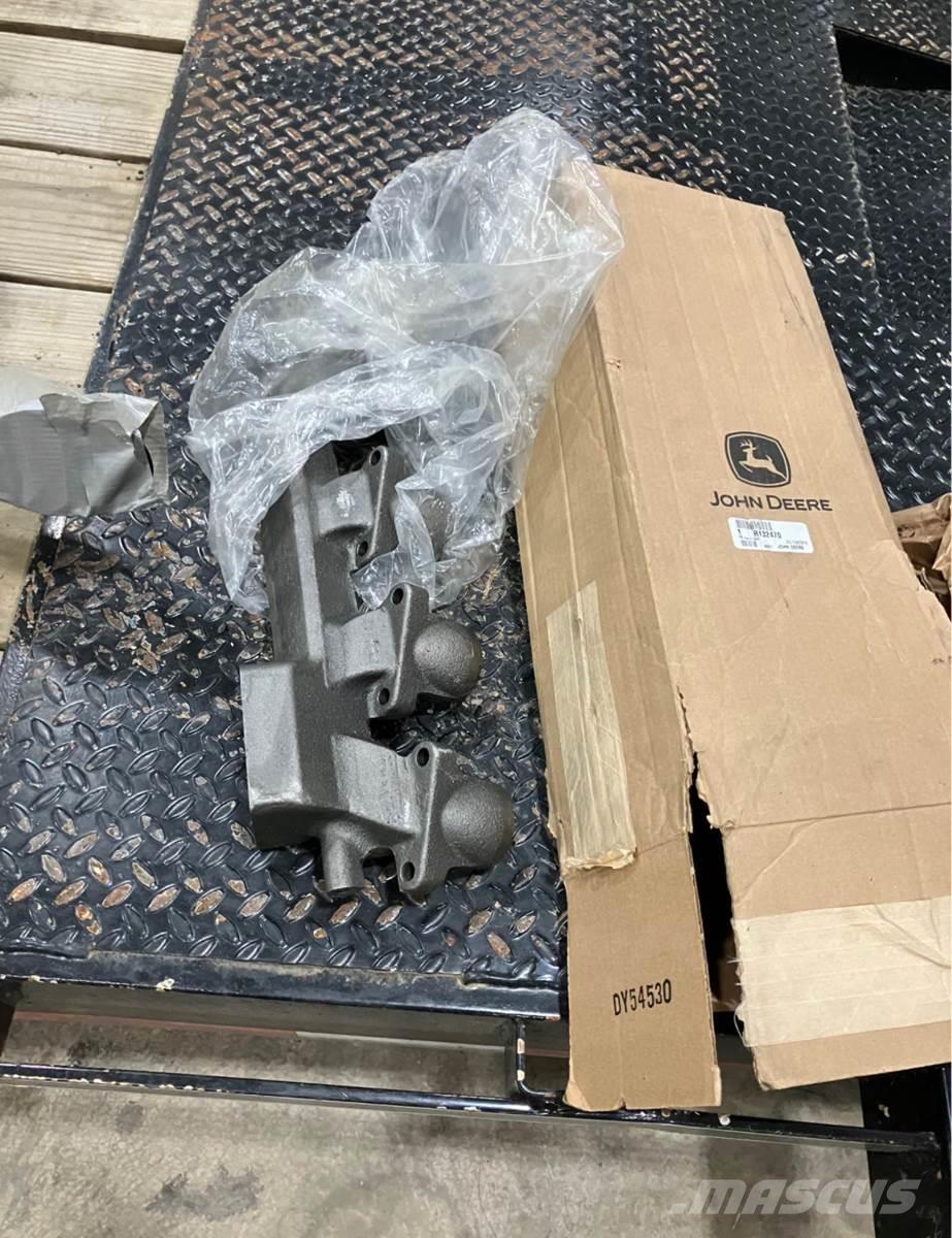 Finn T330 Receiving hoppers, blowers and elevators