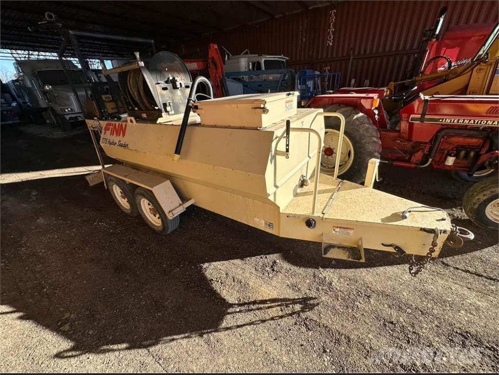 Finn T75T Receiving hoppers, blowers and elevators