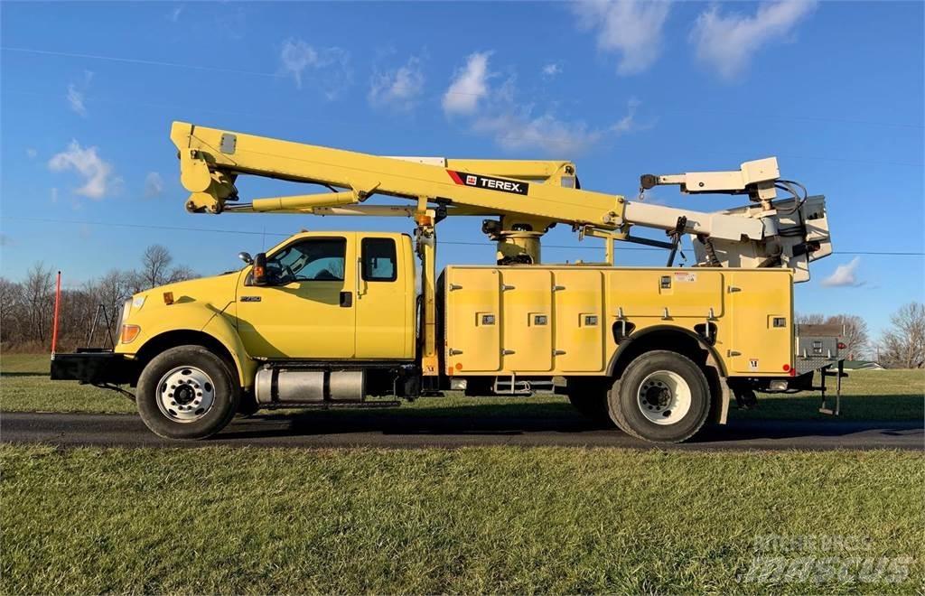 Ford F-750 Truck & Van mounted aerial platforms