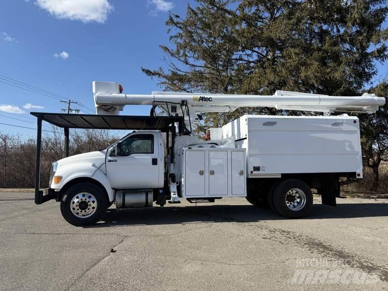 Ford F-750 Truck & Van mounted aerial platforms