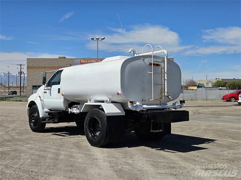 Ford F-750 Tanker trucks