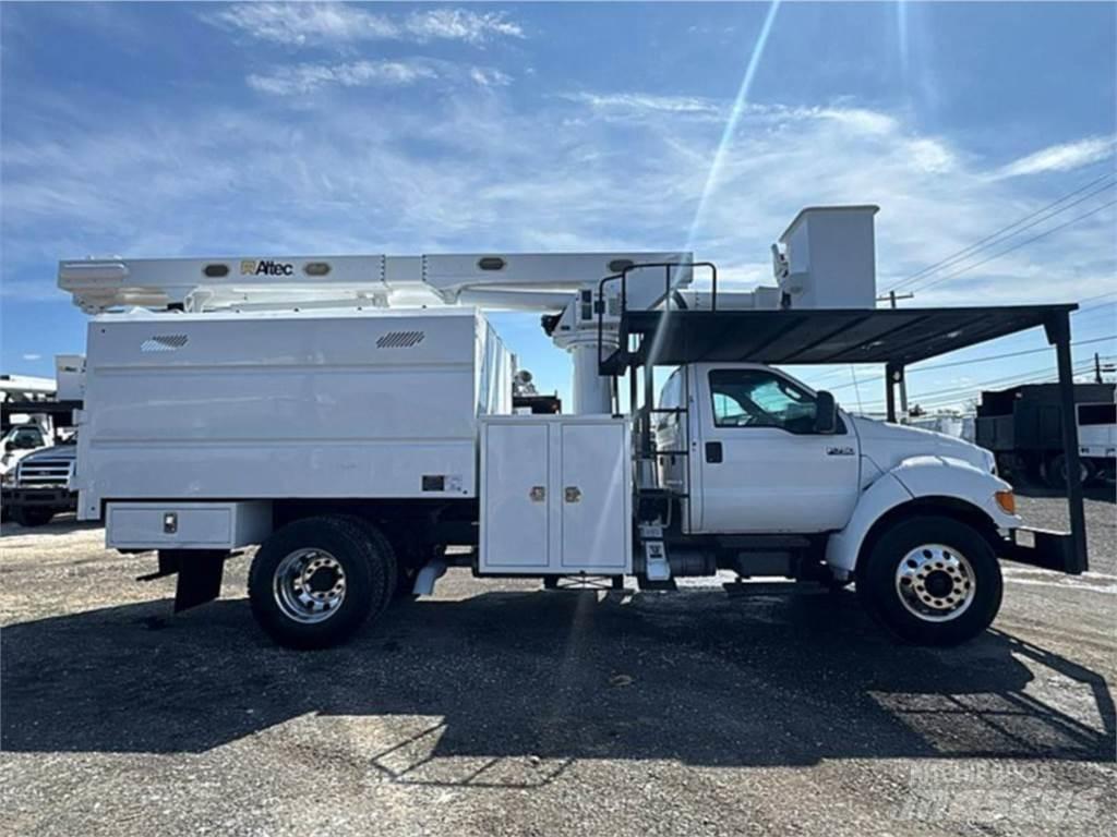 Ford F-750 Truck & Van mounted aerial platforms