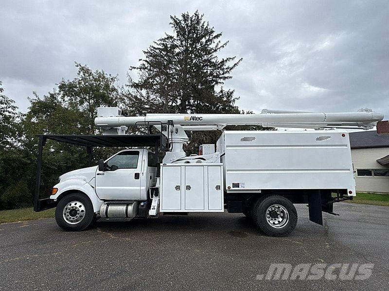 Ford F-750 Truck & Van mounted aerial platforms