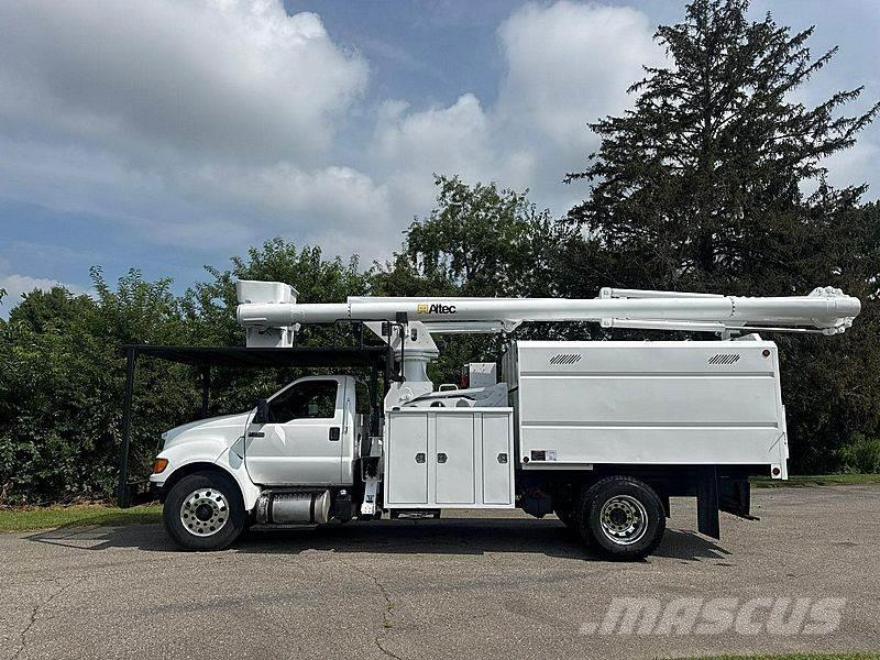 Ford F-750 Truck & Van mounted aerial platforms