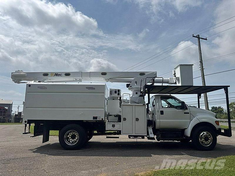 Ford F-750 Truck & Van mounted aerial platforms