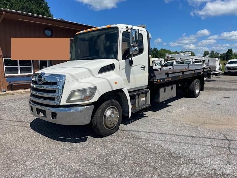 Hino 258 Vehicle transporters