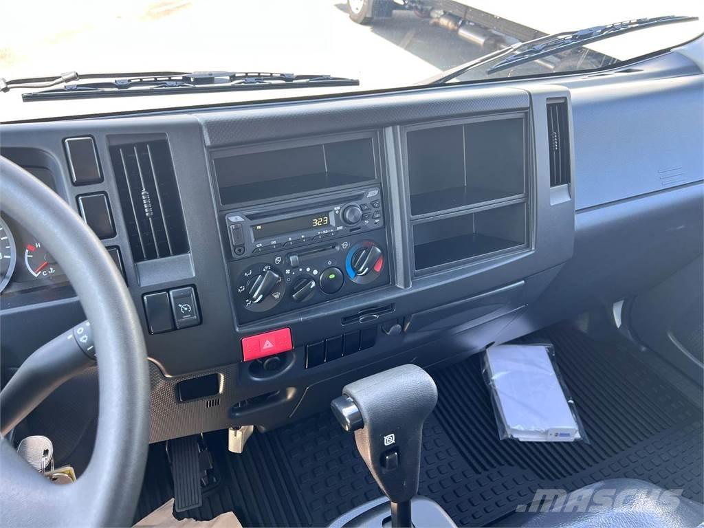 Isuzu NPR Pick up/Dropside