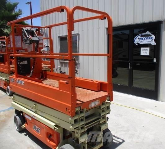JLG 1930ES Scissor lifts