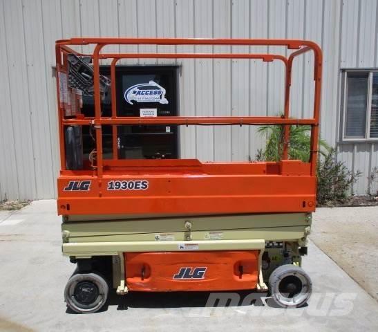 JLG 1930ES Scissor lifts