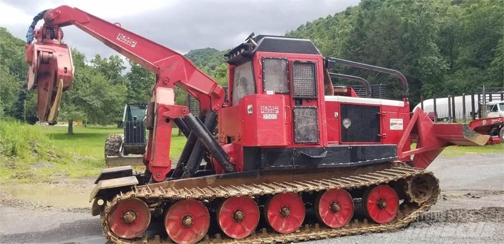 KMC 2500 Skidders