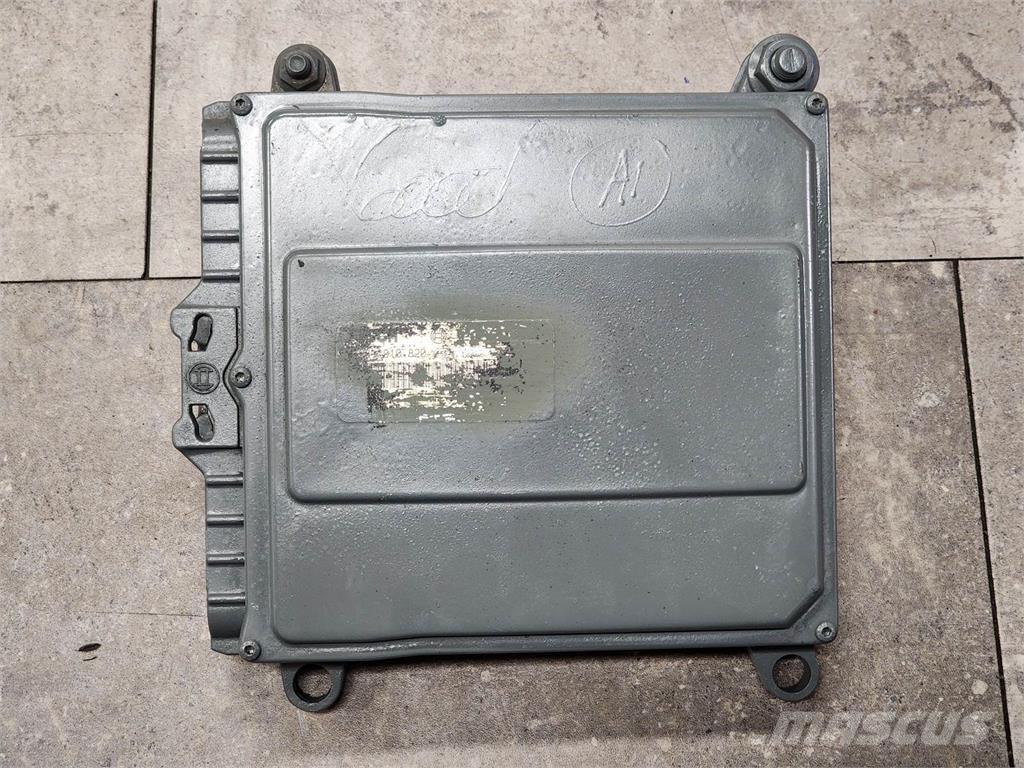 Mack E7 Electronics