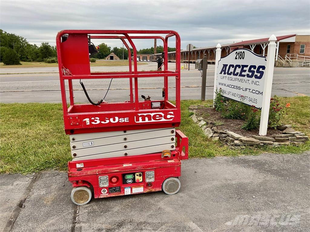 MEC 1330SE Scissor lifts