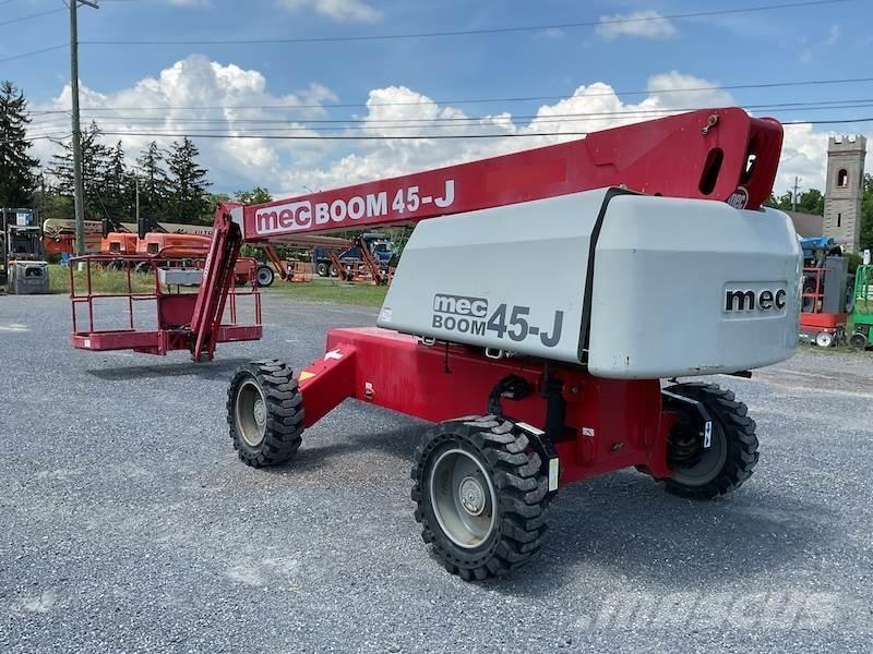 MEC 45-J Telescopic boom lifts