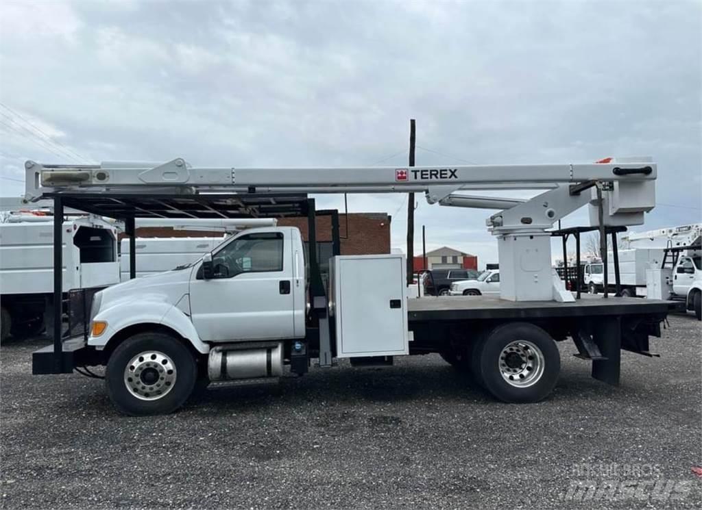 Terex XT60 Truck & Van mounted aerial platforms