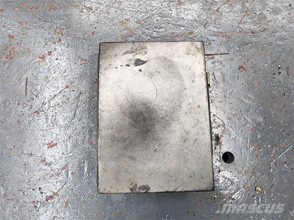  Unmarked Electronics