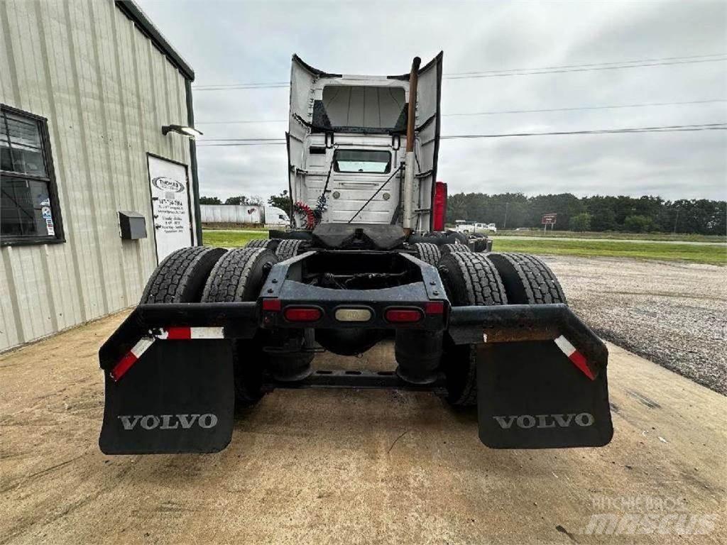 Volvo D13 Engines