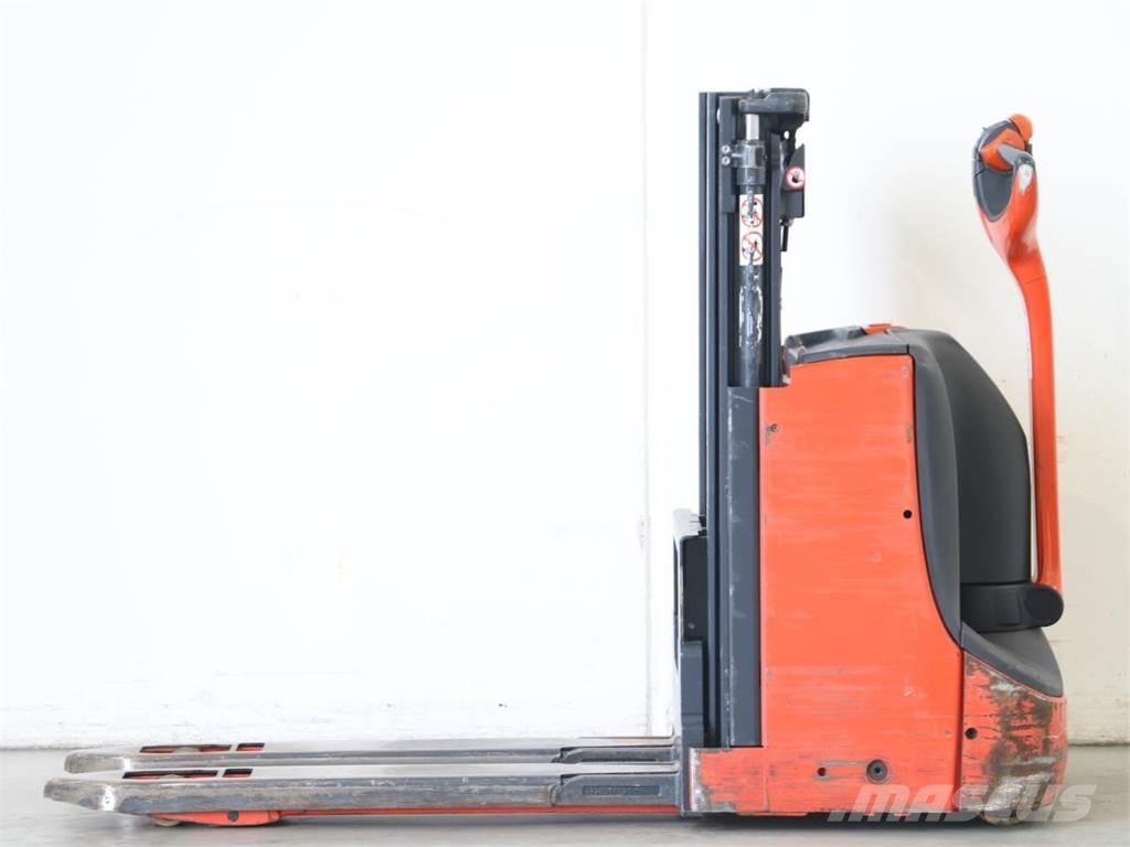 Linde D08/1160-00 Pedestrian stacker