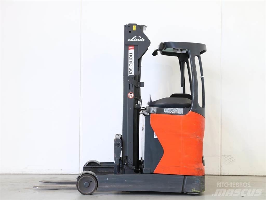 Linde R16/1120 Reach trucks