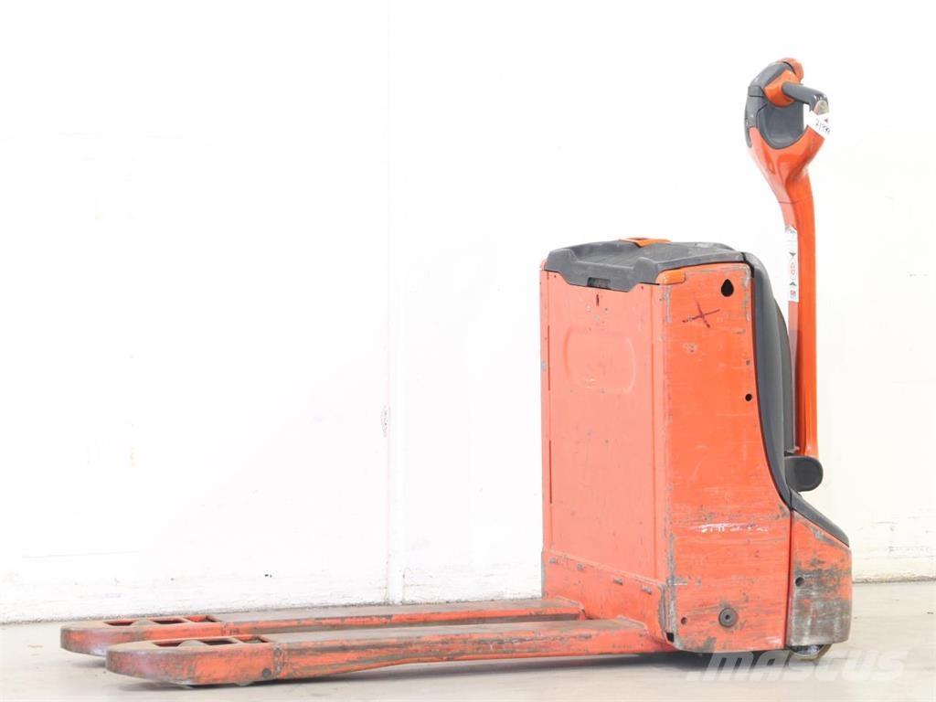 Linde T16/1152-00 Pedestrian stacker