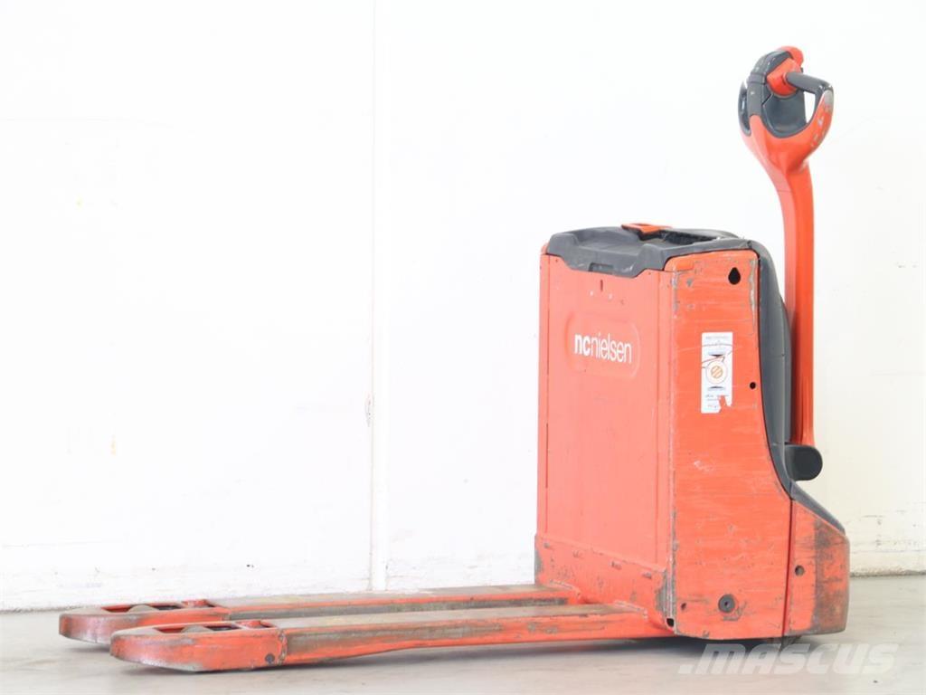 Linde T16/1152-02 Pedestrian stacker