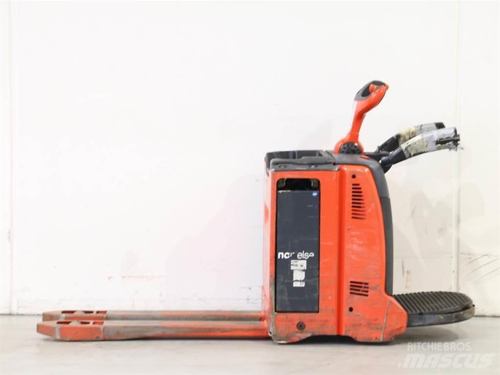 Linde T20AP/131 Pedestrian stacker