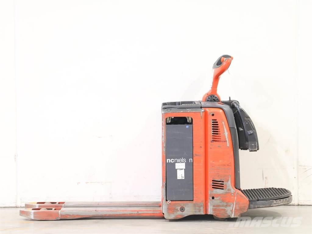 Linde T20AP/131 Pedestrian stacker