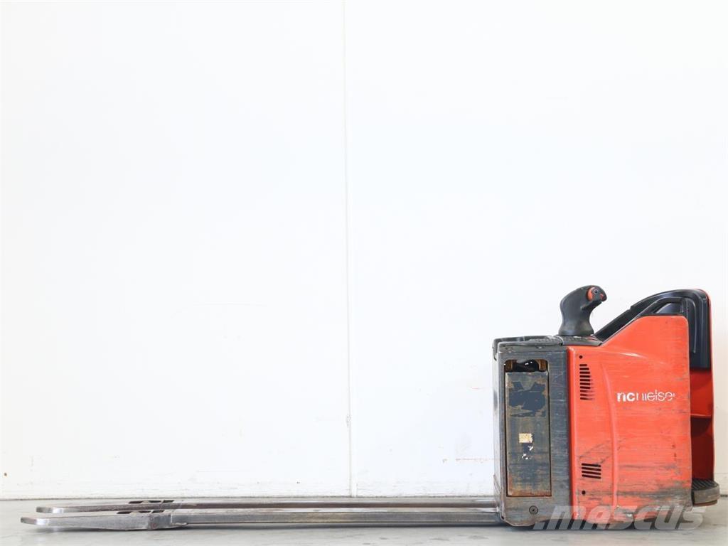 Linde T20SP/131 Pedestrian stacker