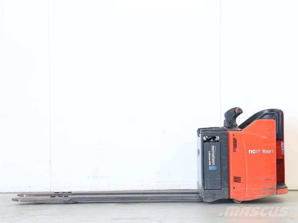 Linde T20SP/131 Pedestrian stacker