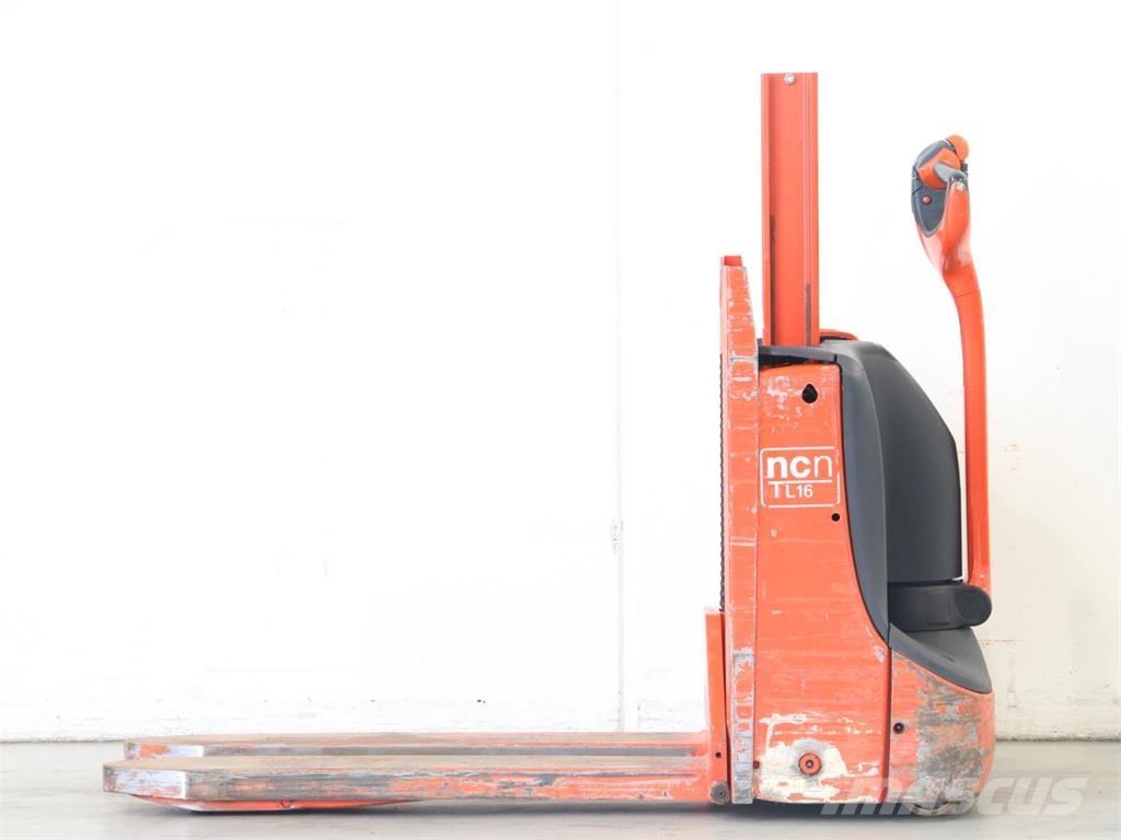 NCN TL16/1152-00 Pedestrian stacker