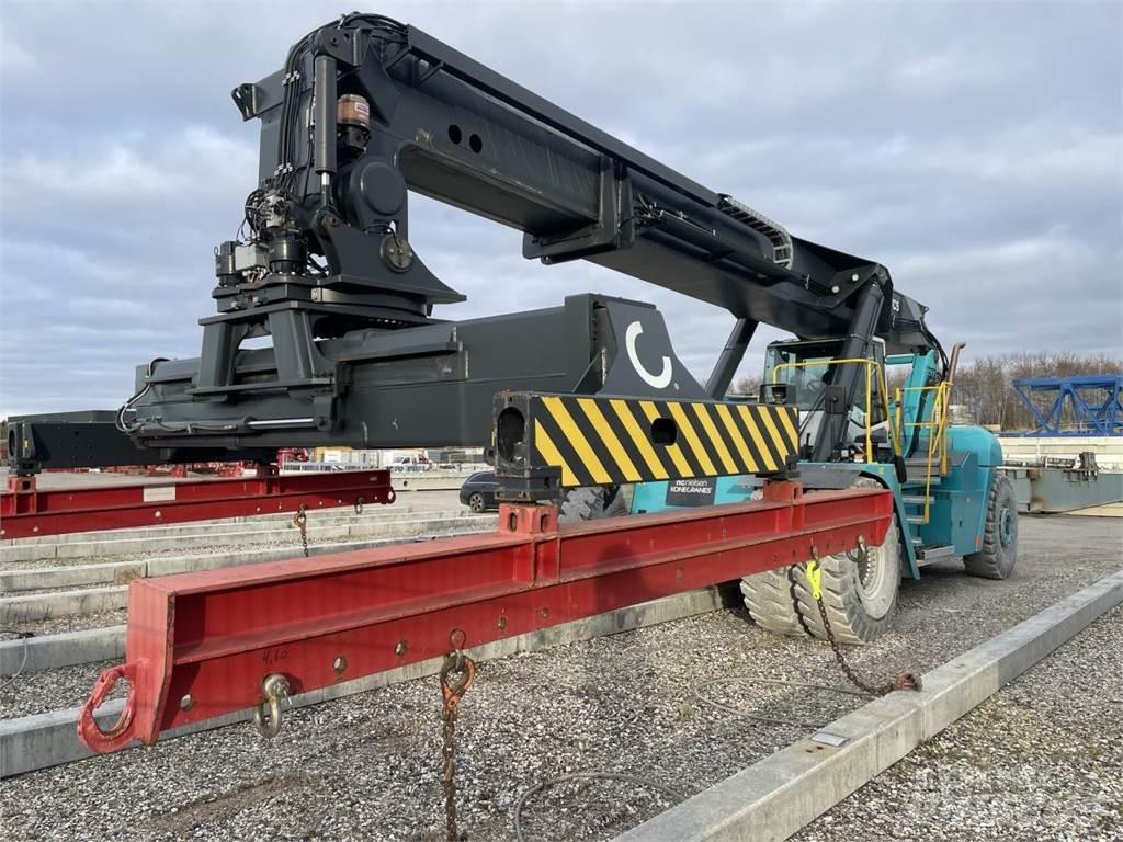 SMV 4531 TC5 Reach trucks