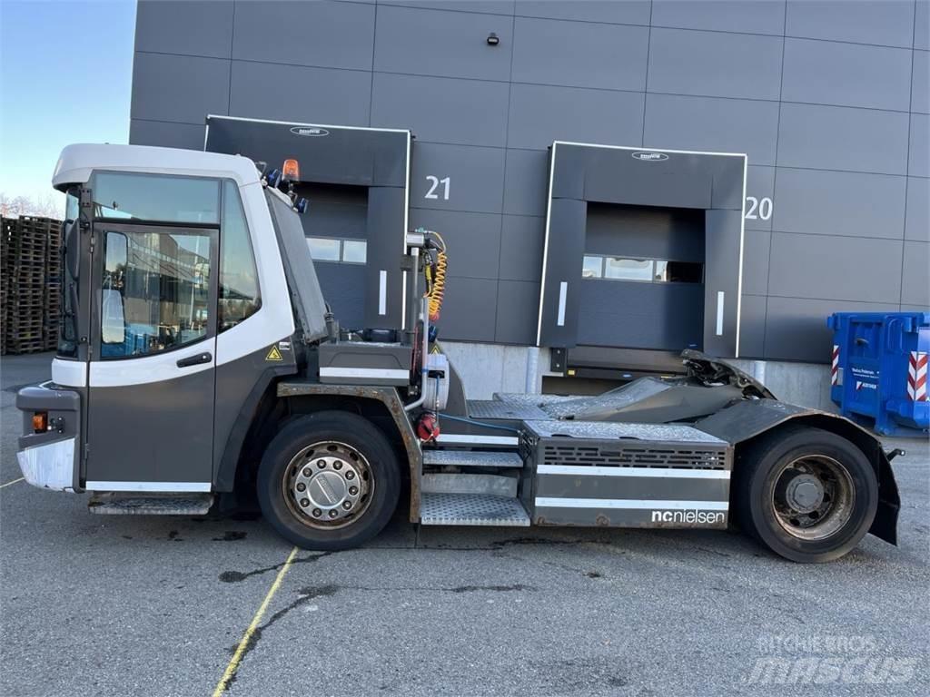 Terberg DT183 4X2 Material Handling - Others