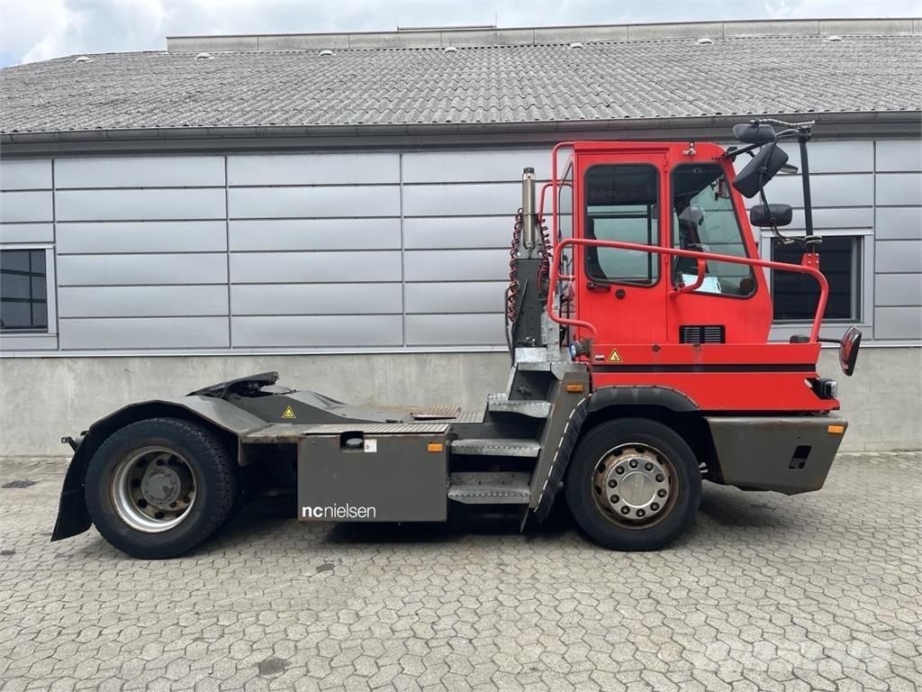 Terberg YT222 4X2 Material Handling - Others