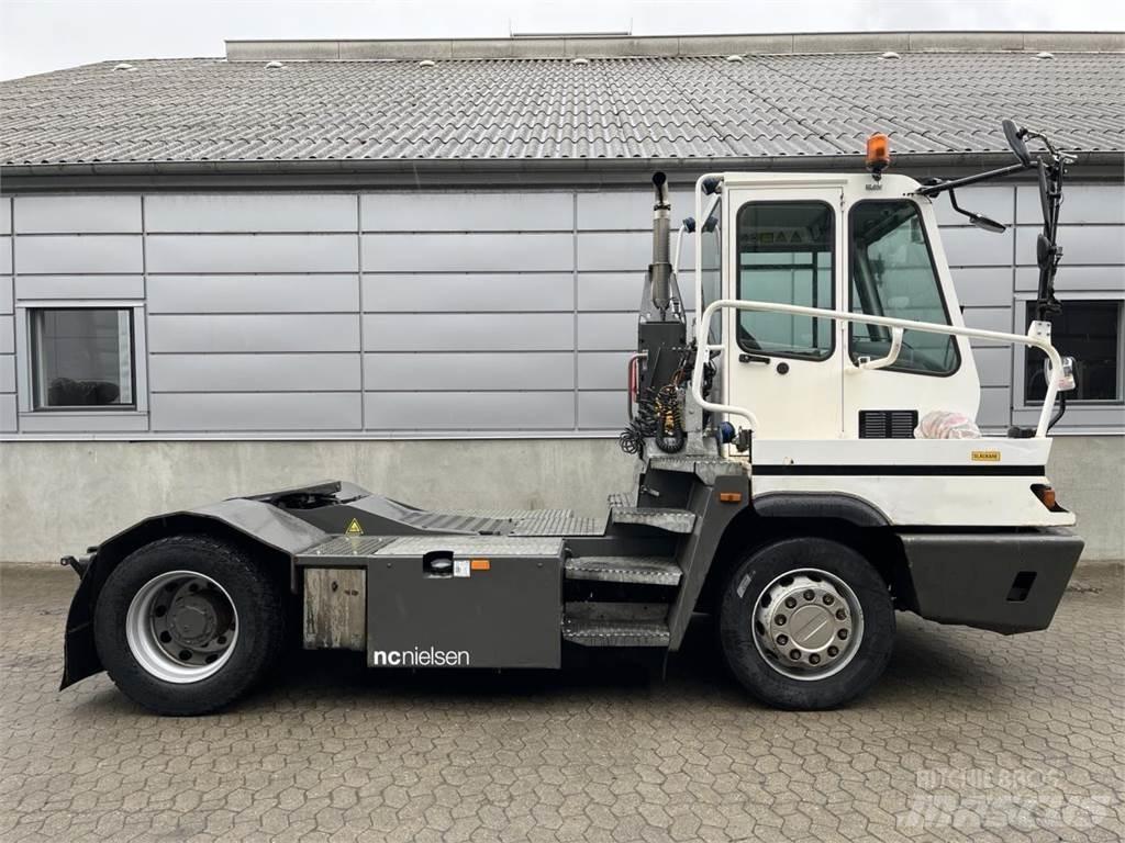 Terberg YT222 4x2 Material Handling - Others
