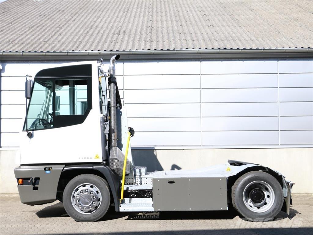 Terberg YT223 4x2 Material Handling - Others