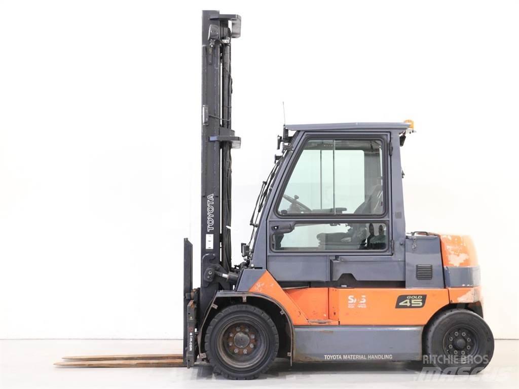 Toyota 7FBMF45 Forklift trucks - others