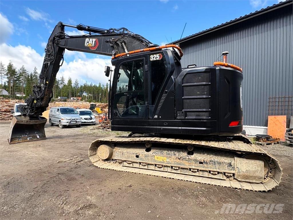 CAT 325 Crawler excavators