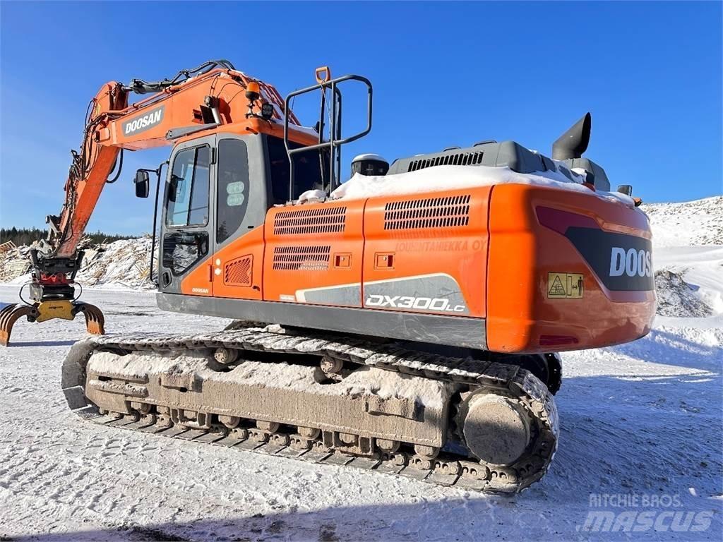 Doosan DX300 LC-5 Crawler excavators
