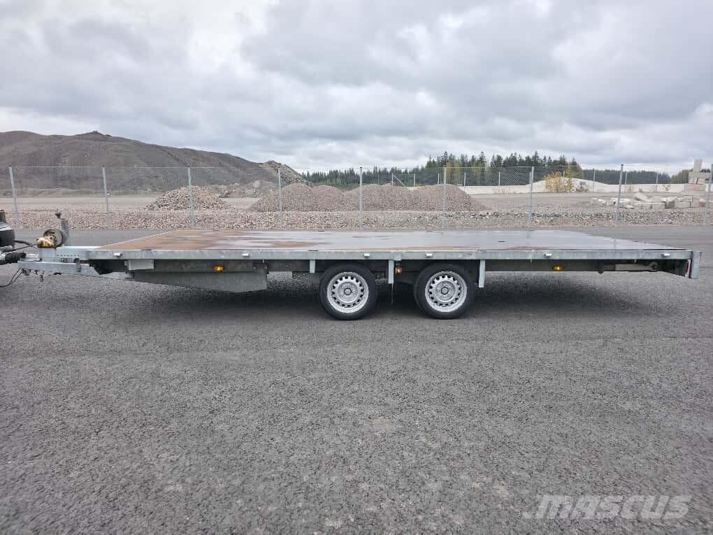 Eduard P4 3000kg Flatbed/Dropside trailers