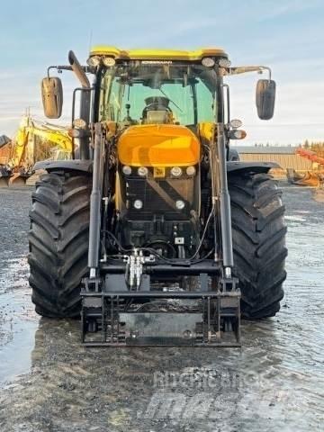 JCB 4220 Tractors