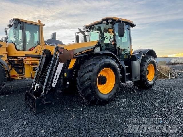 JCB 4220 Tractors