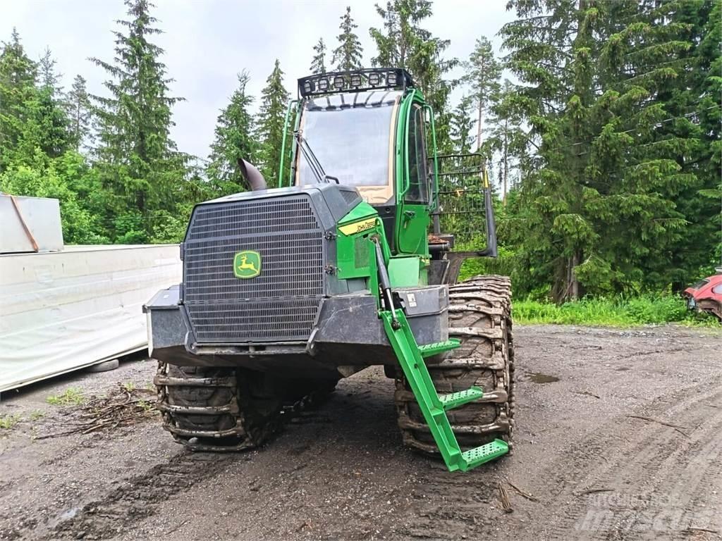 John Deere 1010G Forwarders