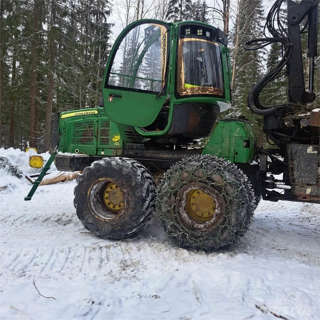 John Deere 1110E Forwarders