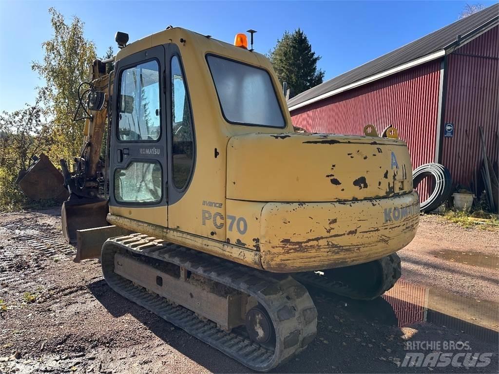 Komatsu PC70-7 Midi excavators  7t - 12t