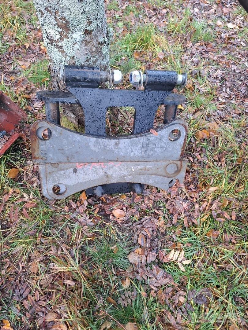 Lännen 880S Backhoe loaders