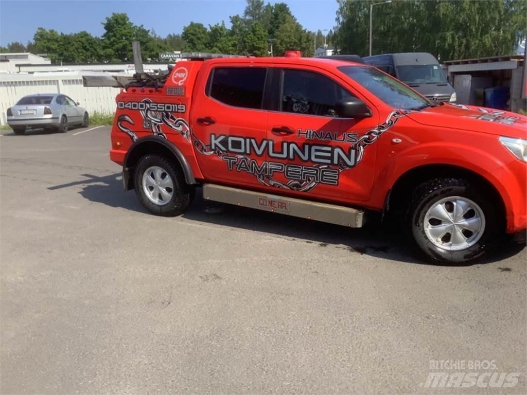 Nissan Navara 4X4 Vehicle transport trailers